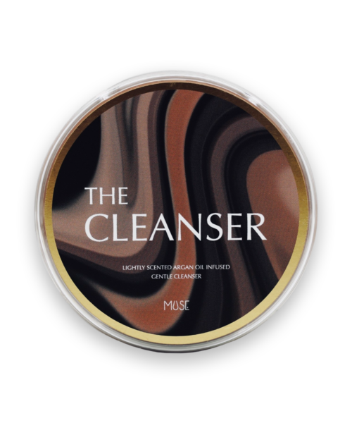 THE ESSENTIALS CLEANSER